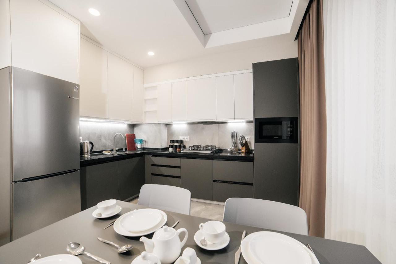 Solutel Apartments-32 Бишкек Екстериор снимка